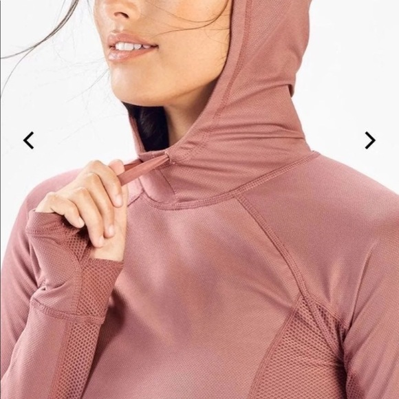 🔹Fabletics Activewear Alecia Pullover Hoodie - Picture 4 of 8